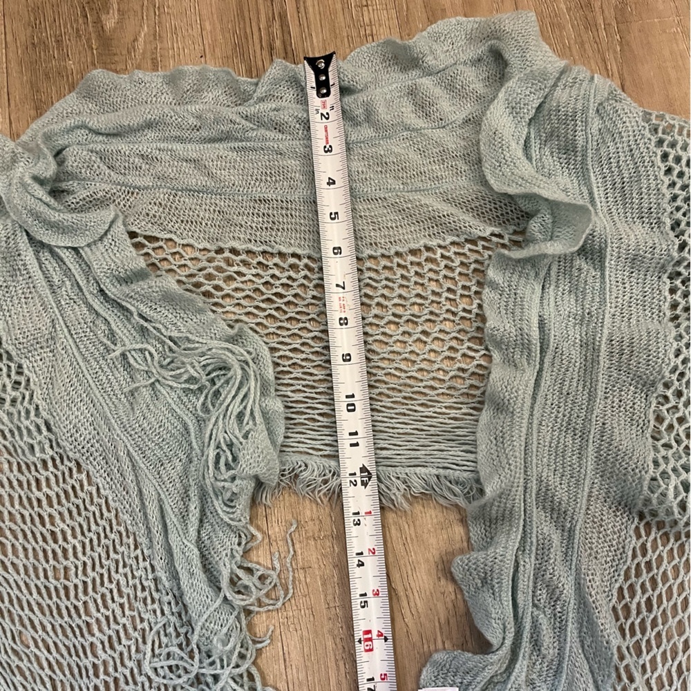 NWT Dressbarn Light Blue Knit Shawl - Picture 14 of 14